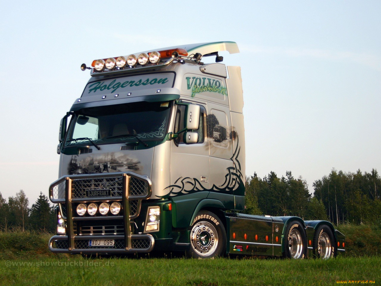 , volvo, trucks
